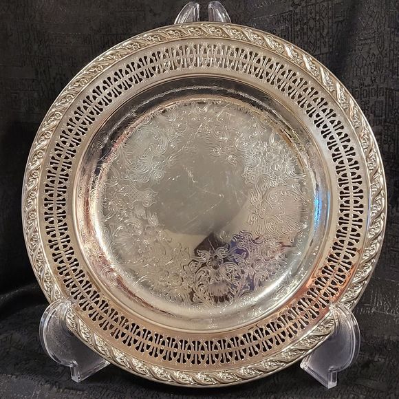 Vintage Wm Rogers & Son Spring Flowers 2011  Round Silverplate Pierced Tray EUC - Picture 1 of 9